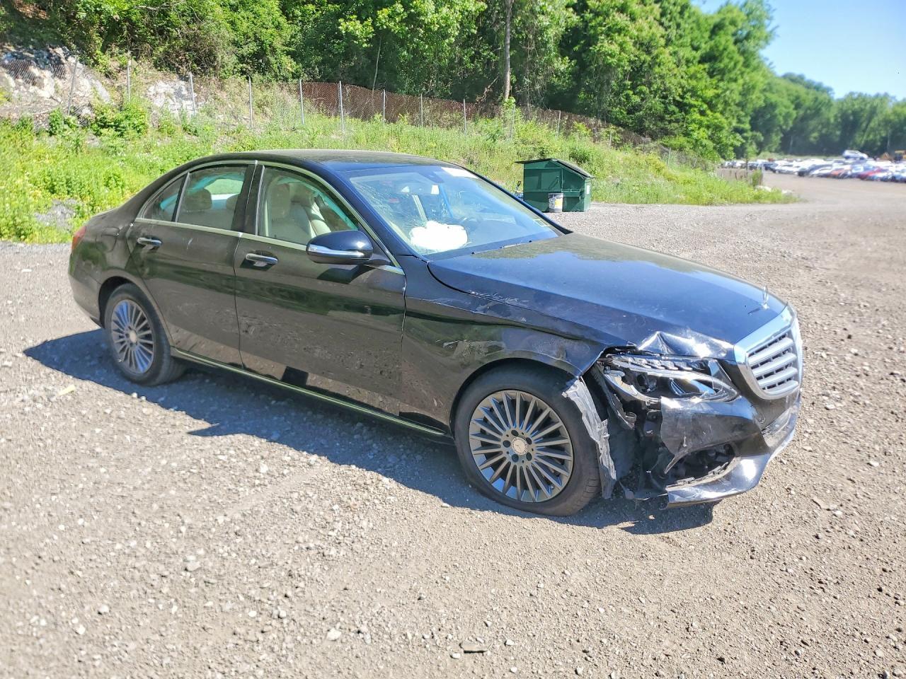 2015 Mercedes-Benz C 300 4Matic - Image 4