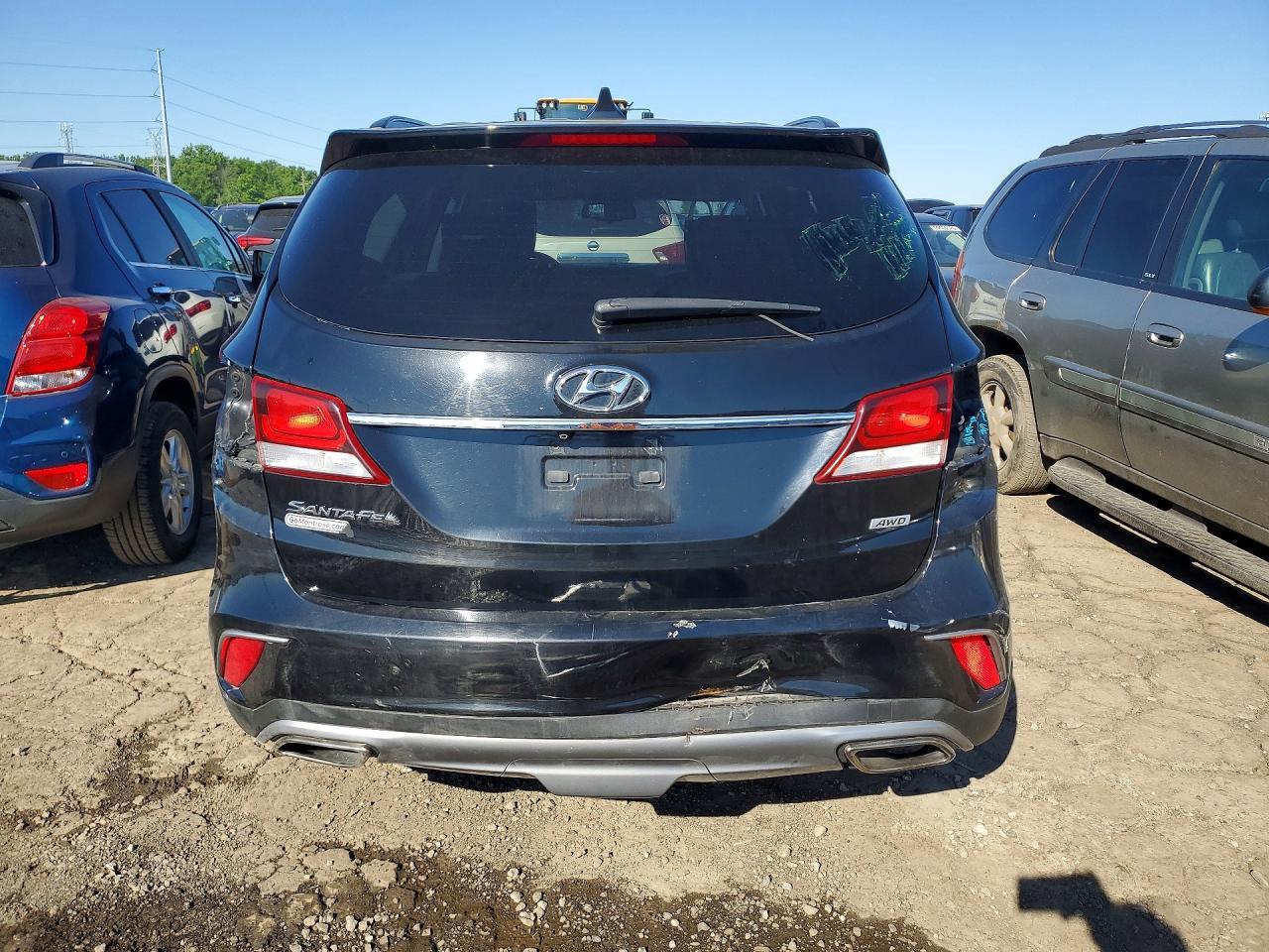 2017 Hyundai Santa Fe Se - Фото 6