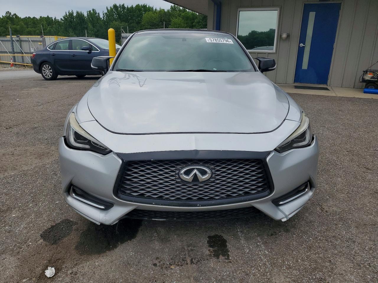 2017 Infiniti Q60 3.0T Premium - Фото 5