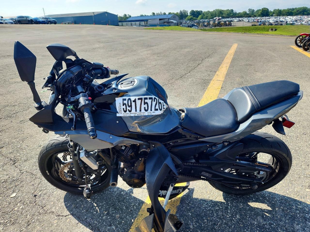 2018 Kawasaki Ex650 F - Фото 3