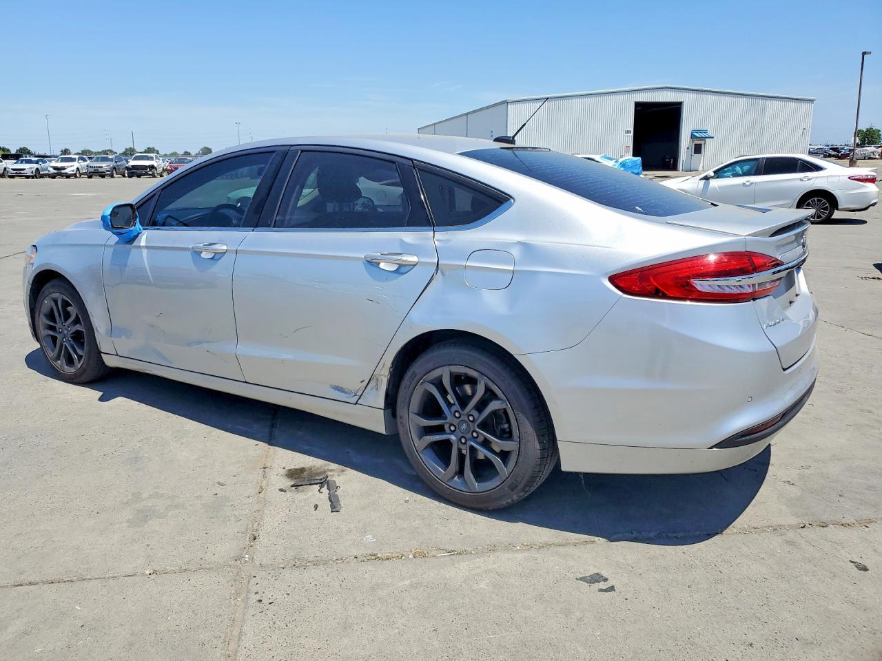 2018 Ford Fusion Se - Фото 2