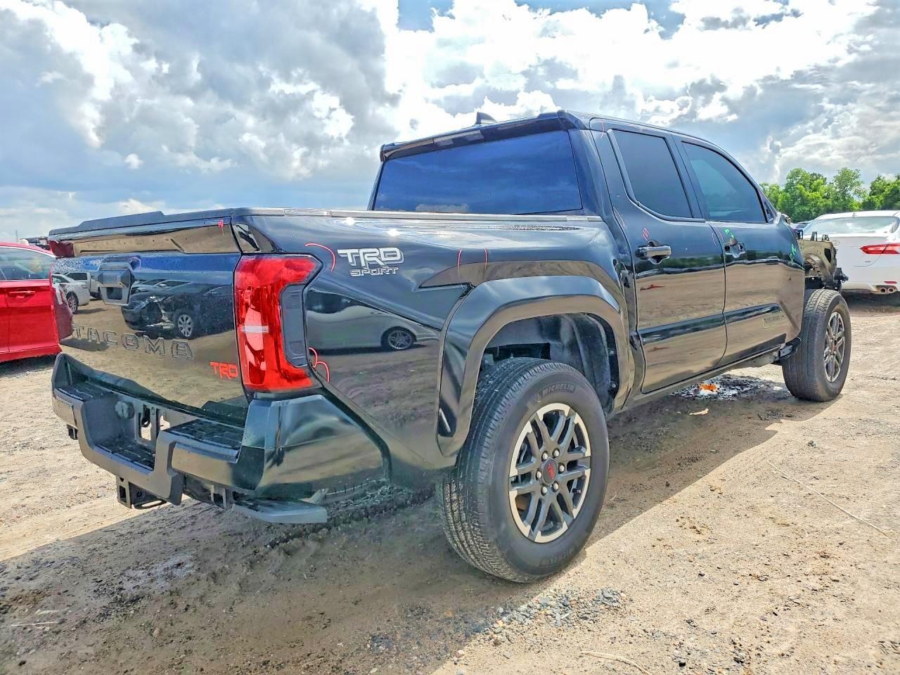 2025 Toyota Tacoma Trd Sport - Image 3