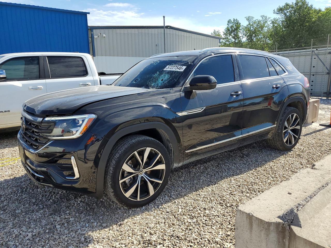 2025 Volkswagen Atlas Cross Sport Sel Premium R-Line