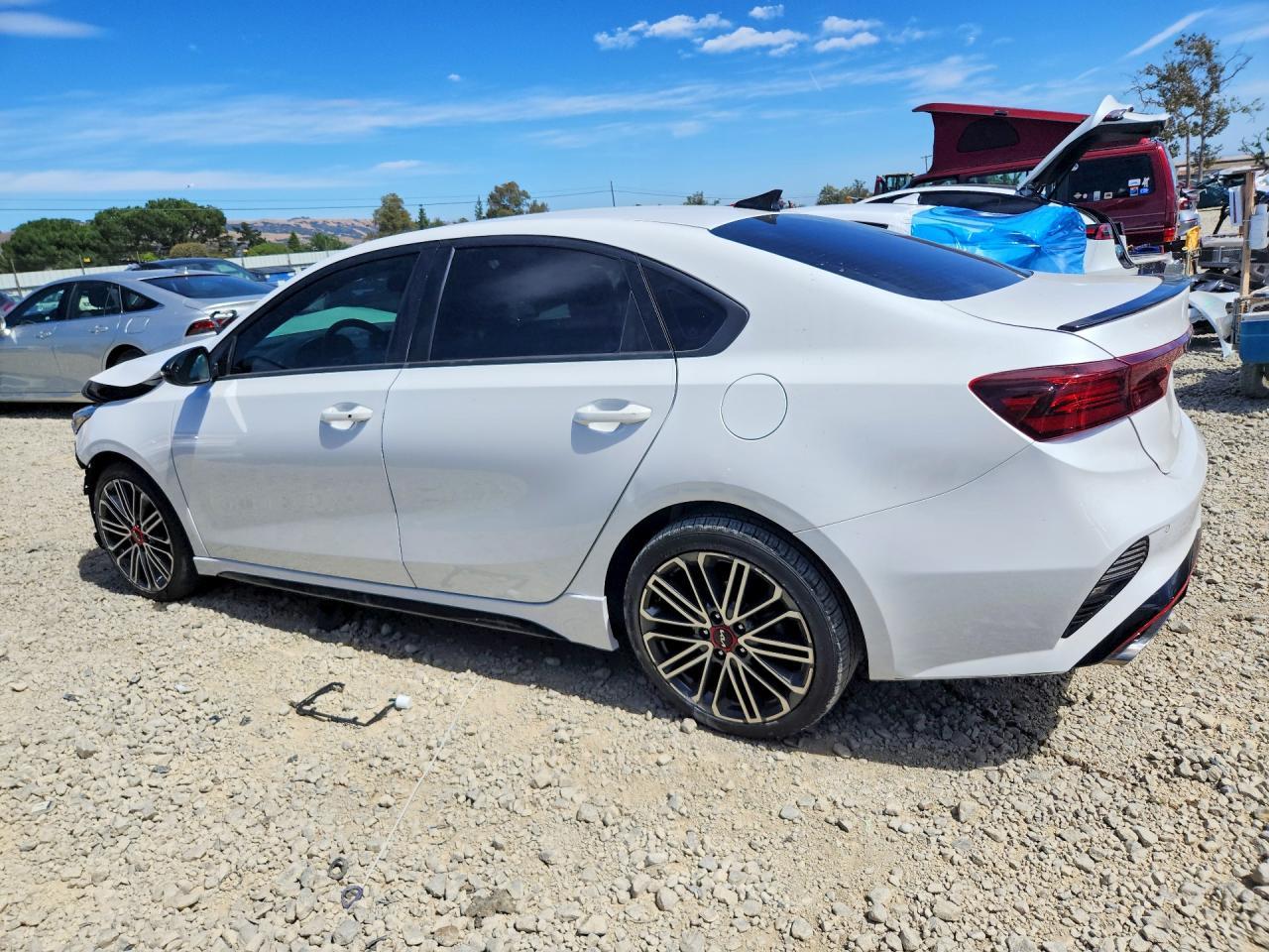 2023 Kia Forte Gt - Фото 2