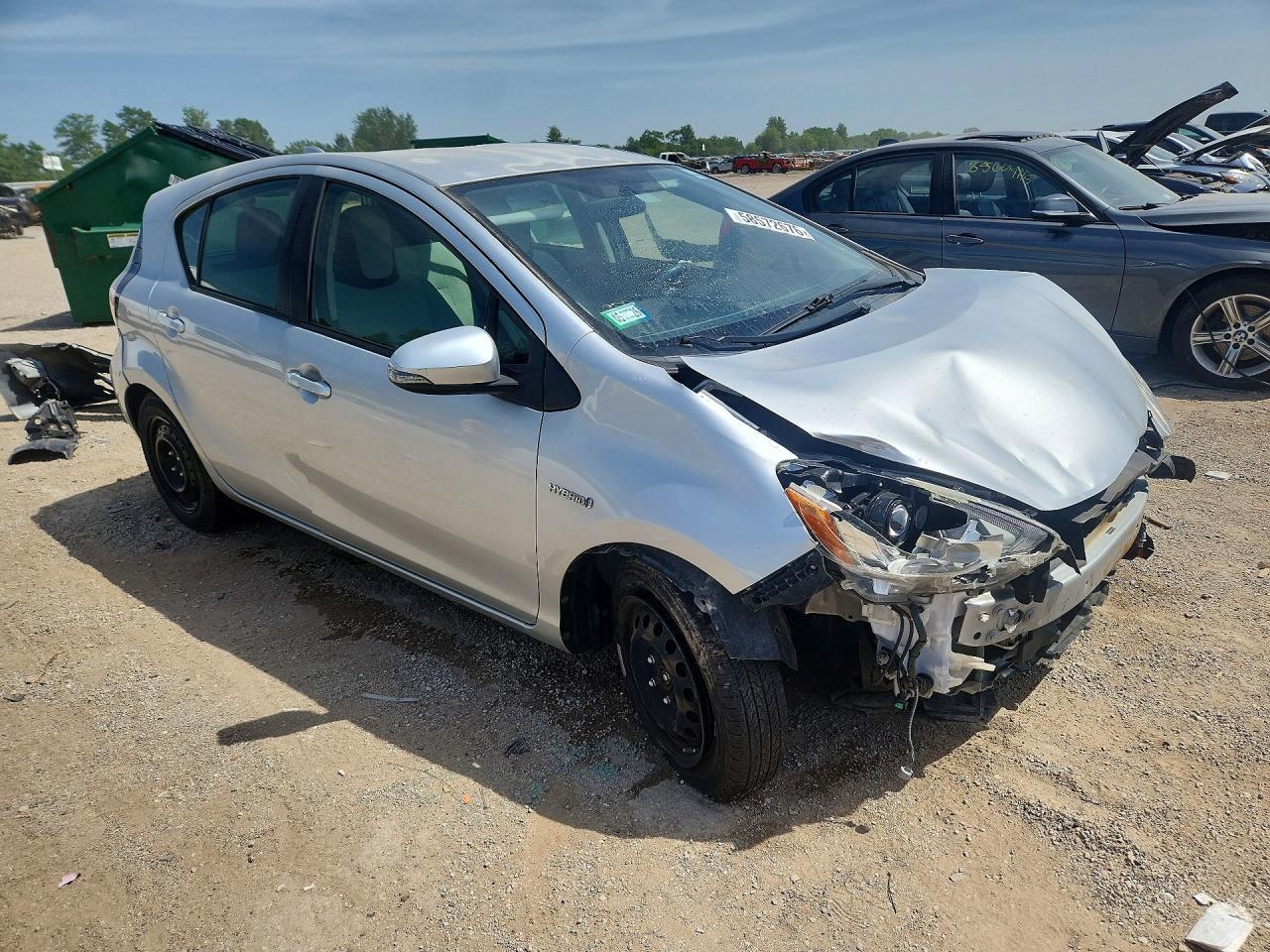 2015 Toyota Prius C One - Фото 4