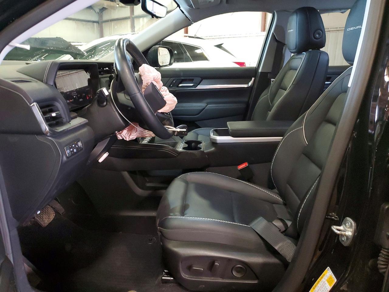 2026 GMC Terrain Denali - Image 7
