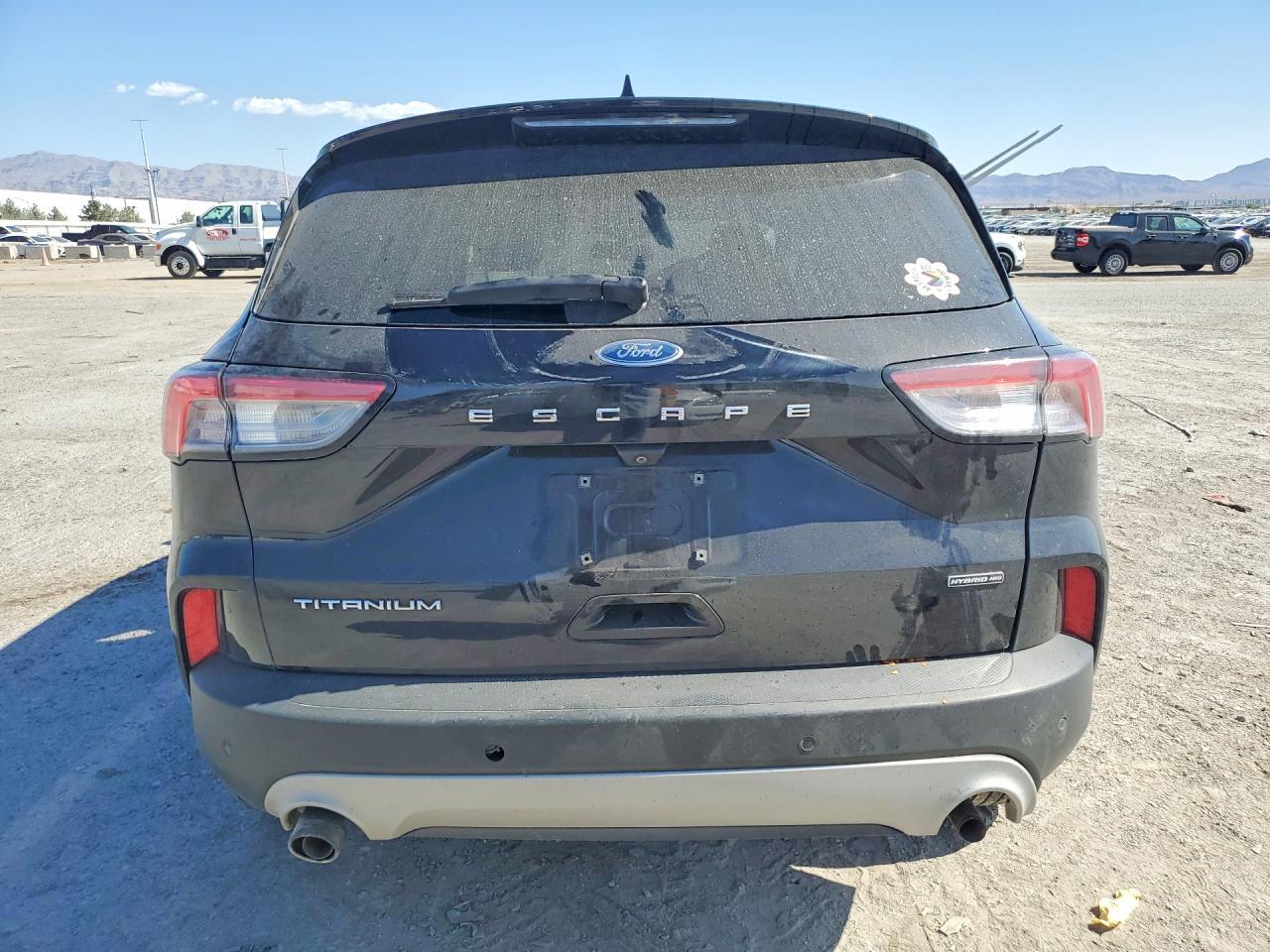 2020 Ford Escape Titanium - Фото 6