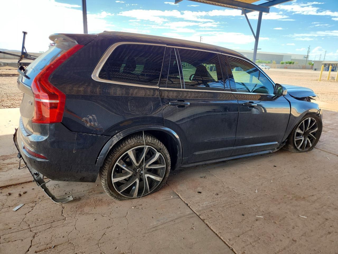 2021 Volvo Xc90 T6 Momentum - Image 3