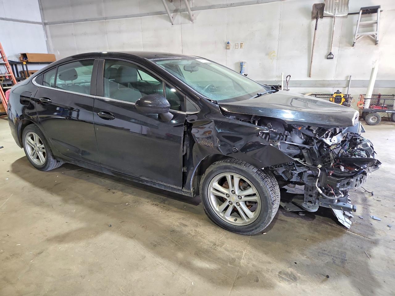 2018 Chevrolet Cruze Lt - Image 4