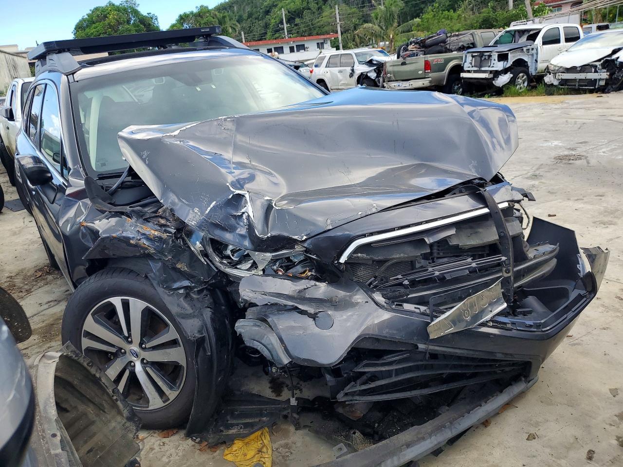 2018 Subaru Outback 3.6R Limited - Image 4