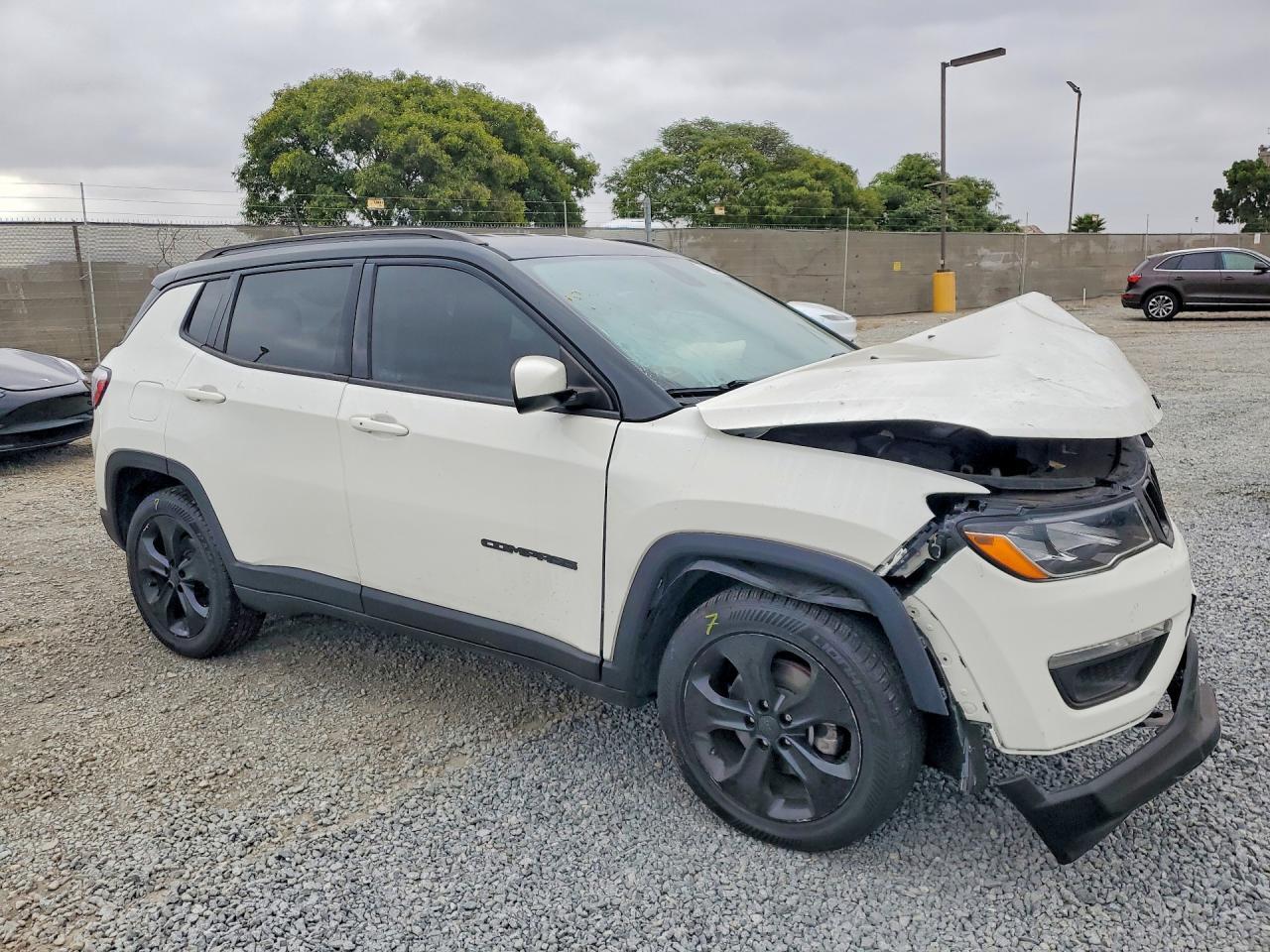 2020 Jeep Compass Latitude - Фото 4