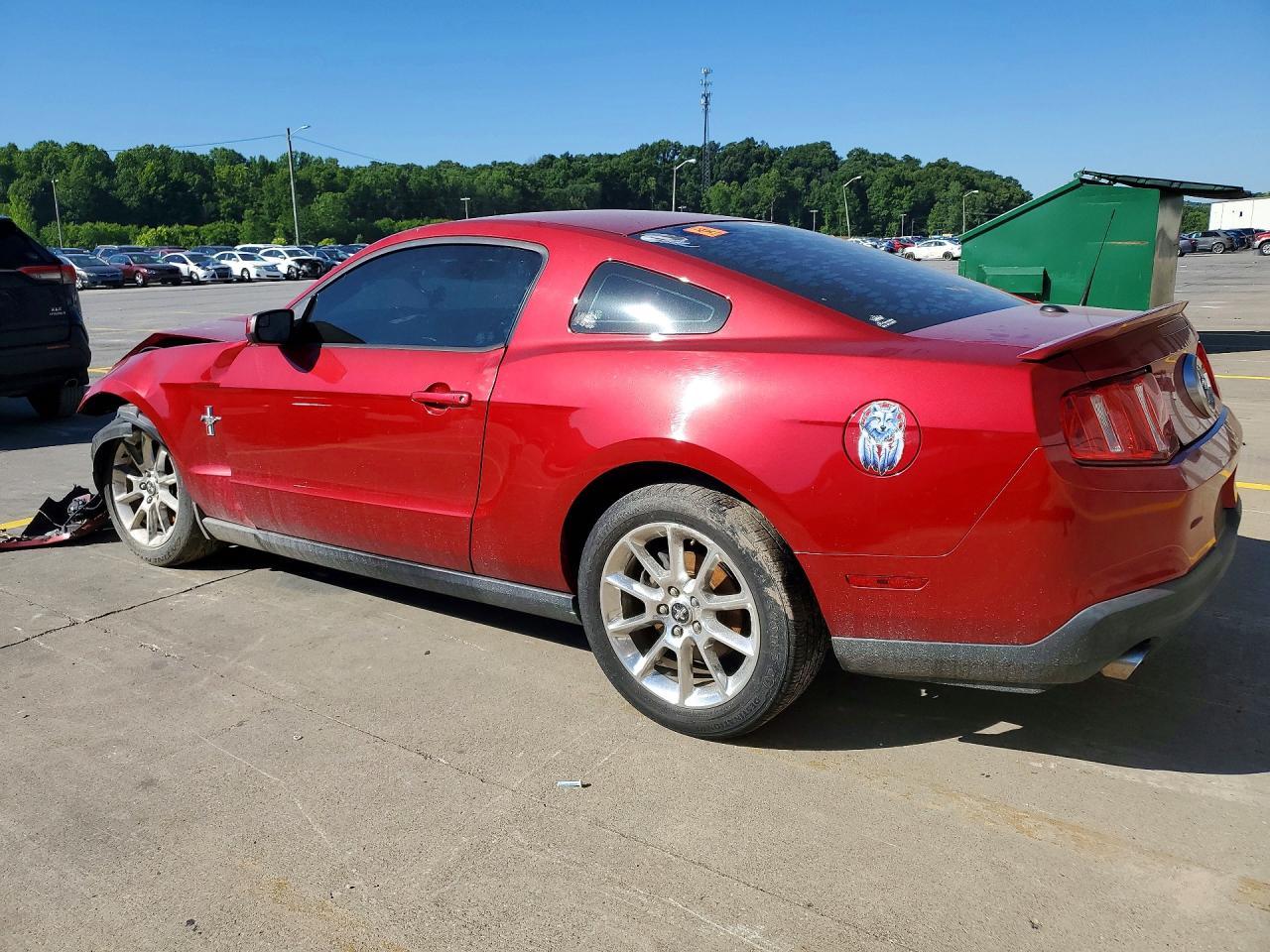 2011 Ford Mustang - Image 2