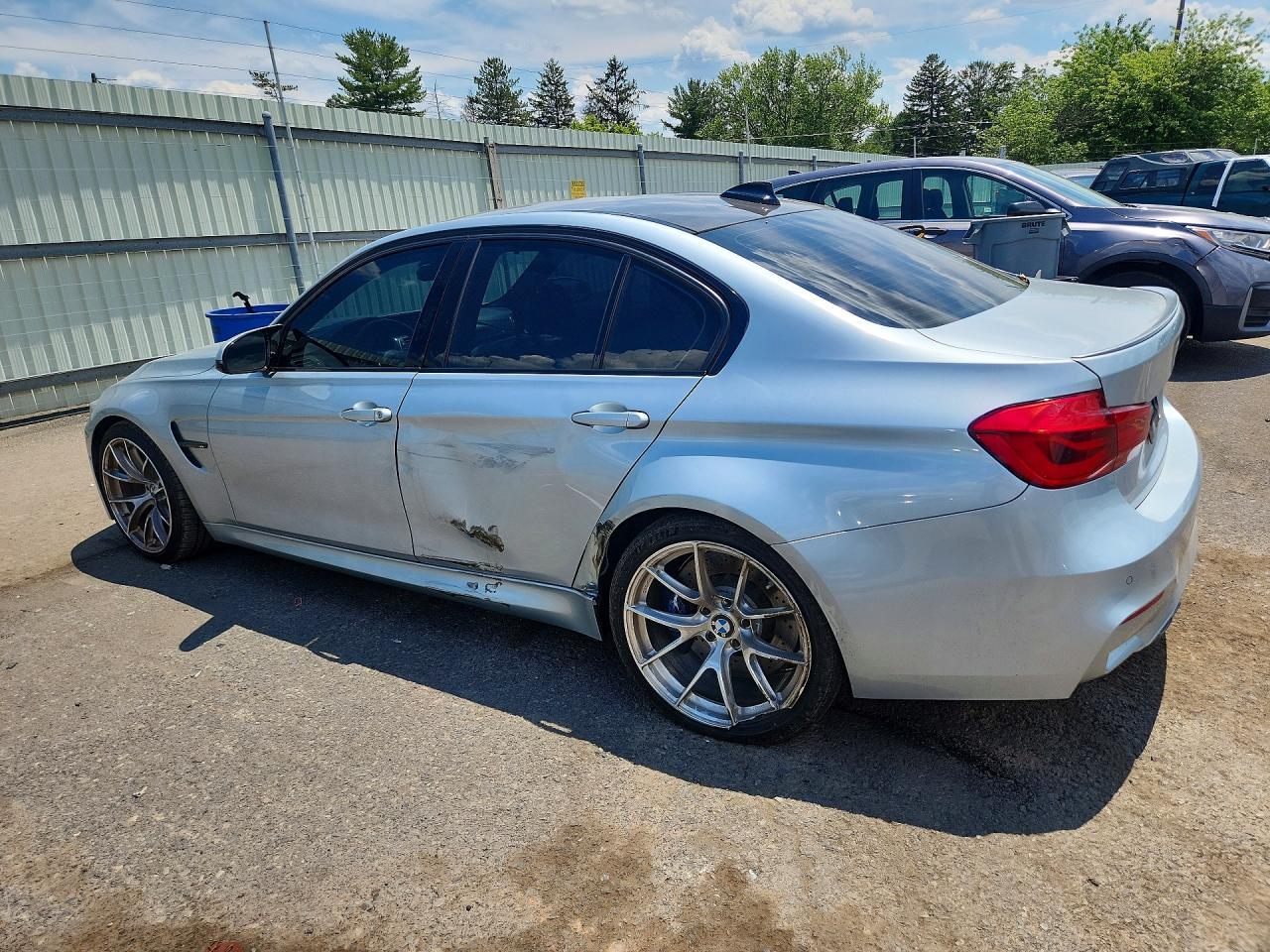 2017 BMW M3 - Фото 2