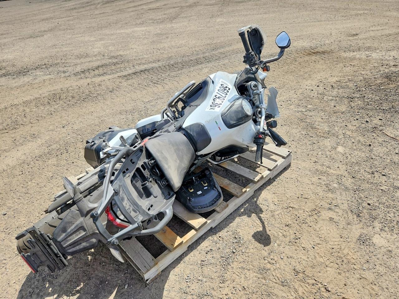 2023 Ducati Multistrada V4 - Фото 6