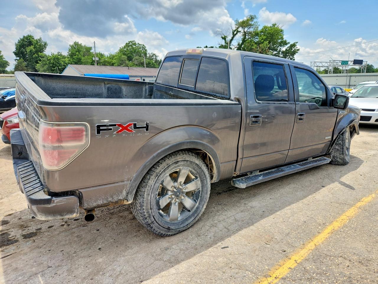 2011 Ford F150 Supercrew - Image 3