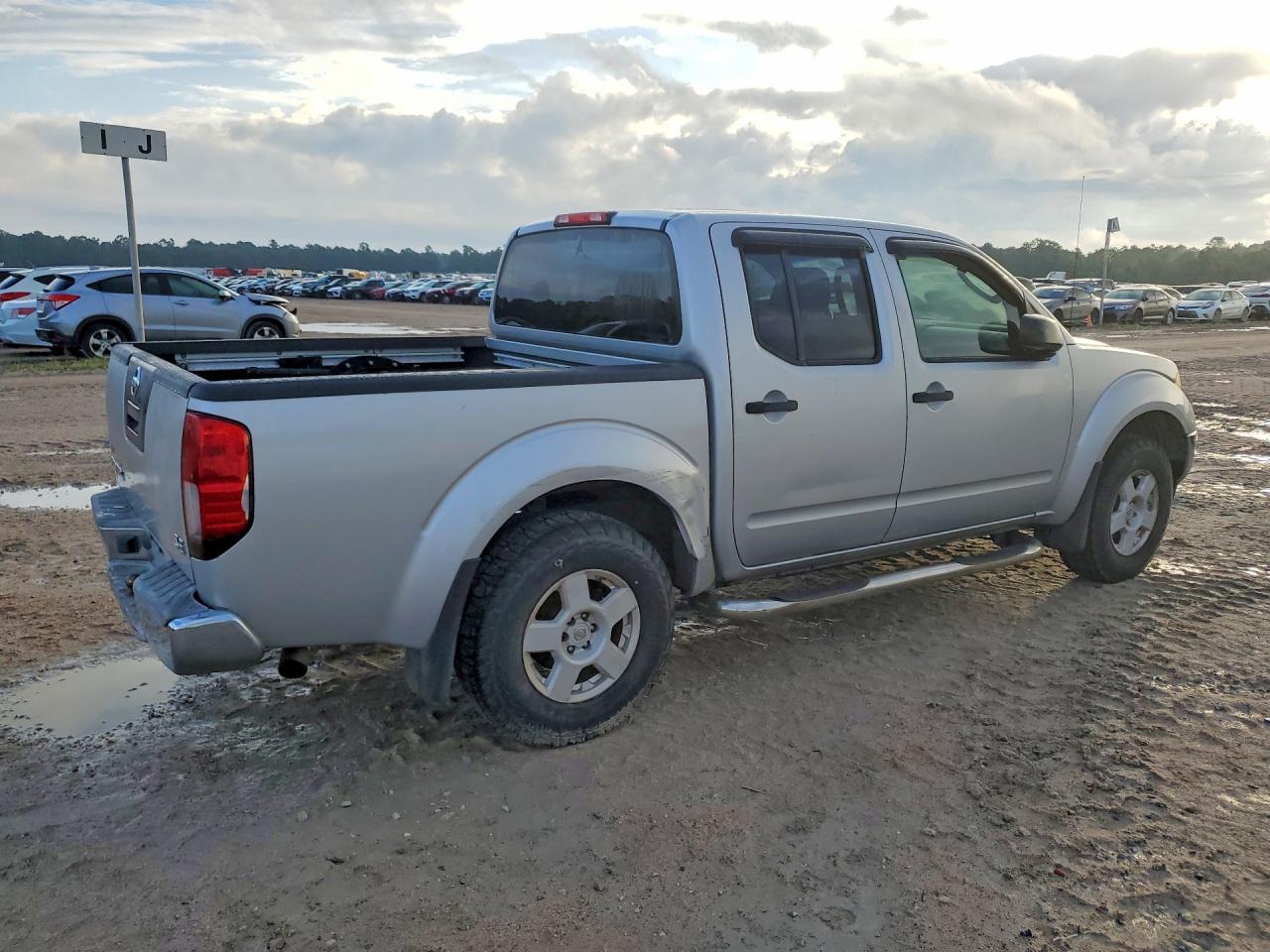 2005 Nissan Frntier Se - Image 3