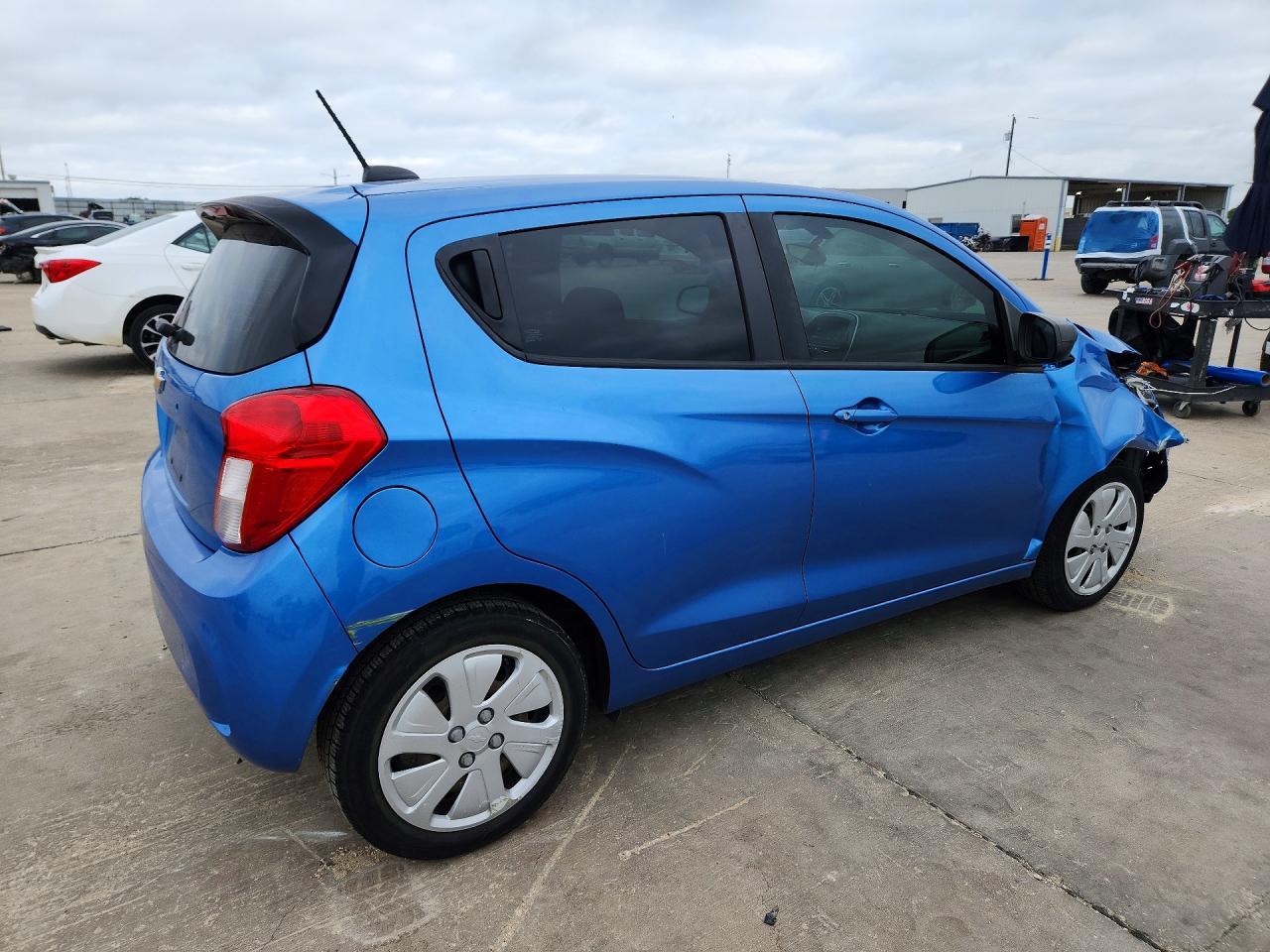 2017 Chevrolet Spark Ls - Image 3