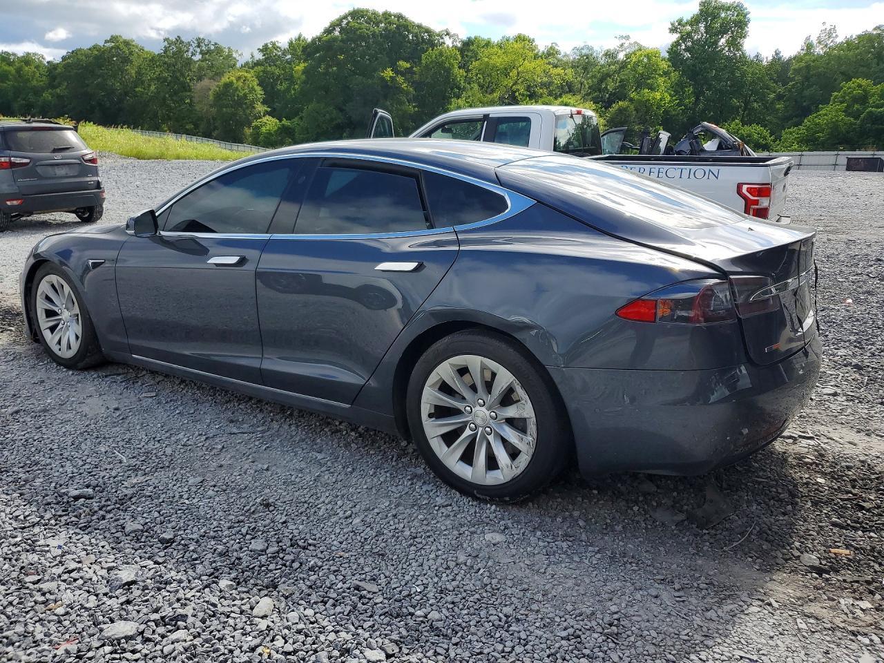 2019 Tesla Model S - Фото 2
