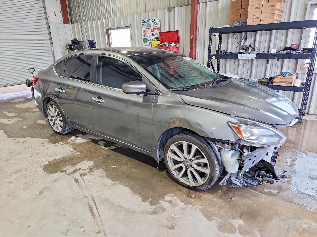 2019 Nissan Sentra S - Фото 4