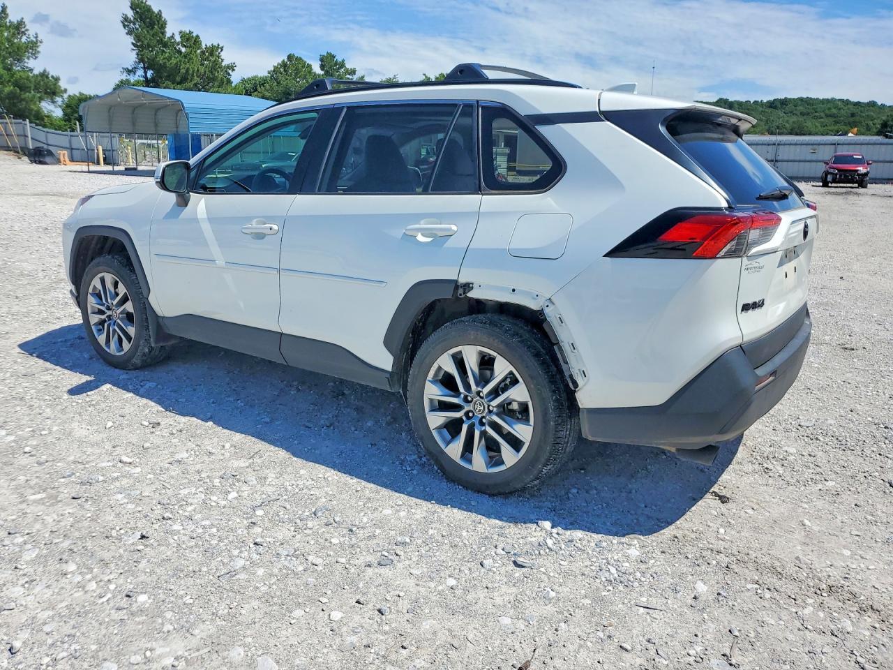 2024 Toyota Rav4 Xle Premium - Фото 2
