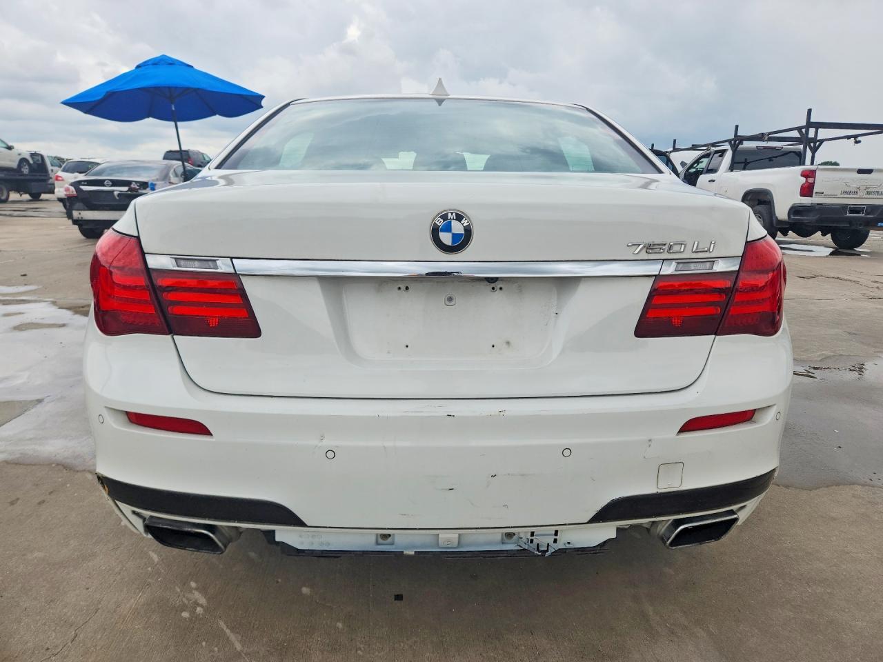 2014 BMW 750 Li - Image 6
