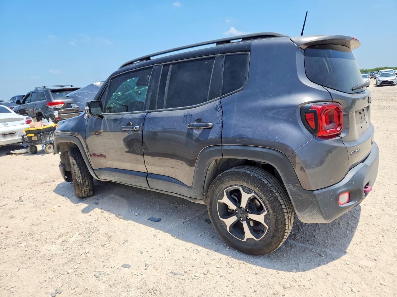 2019 Jeep Renegade Trailhawk - Фото 2
