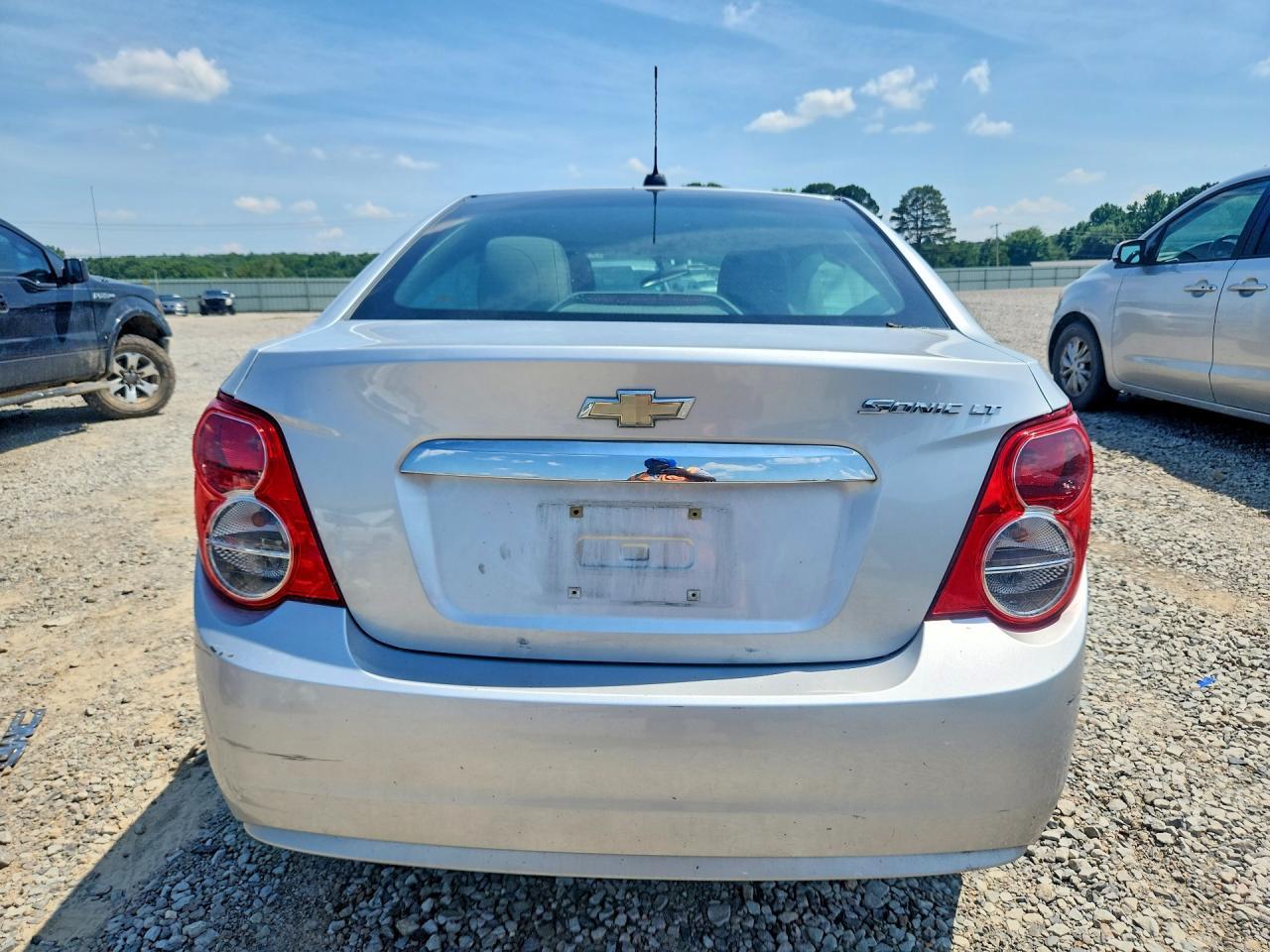 2015 Chevrolet Sonic Lt - Фото 6
