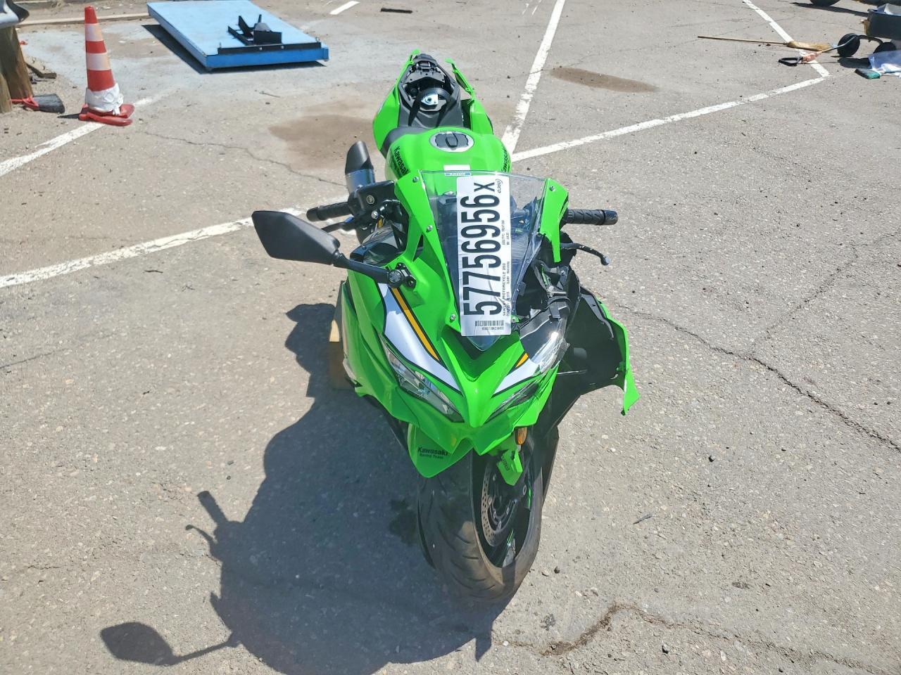 2025 Kawasaki Zx400 S - Фото 2