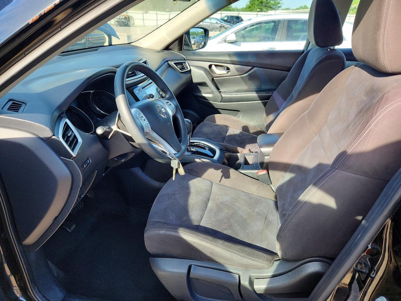 2015 Nissan Rogue S - Фото 7