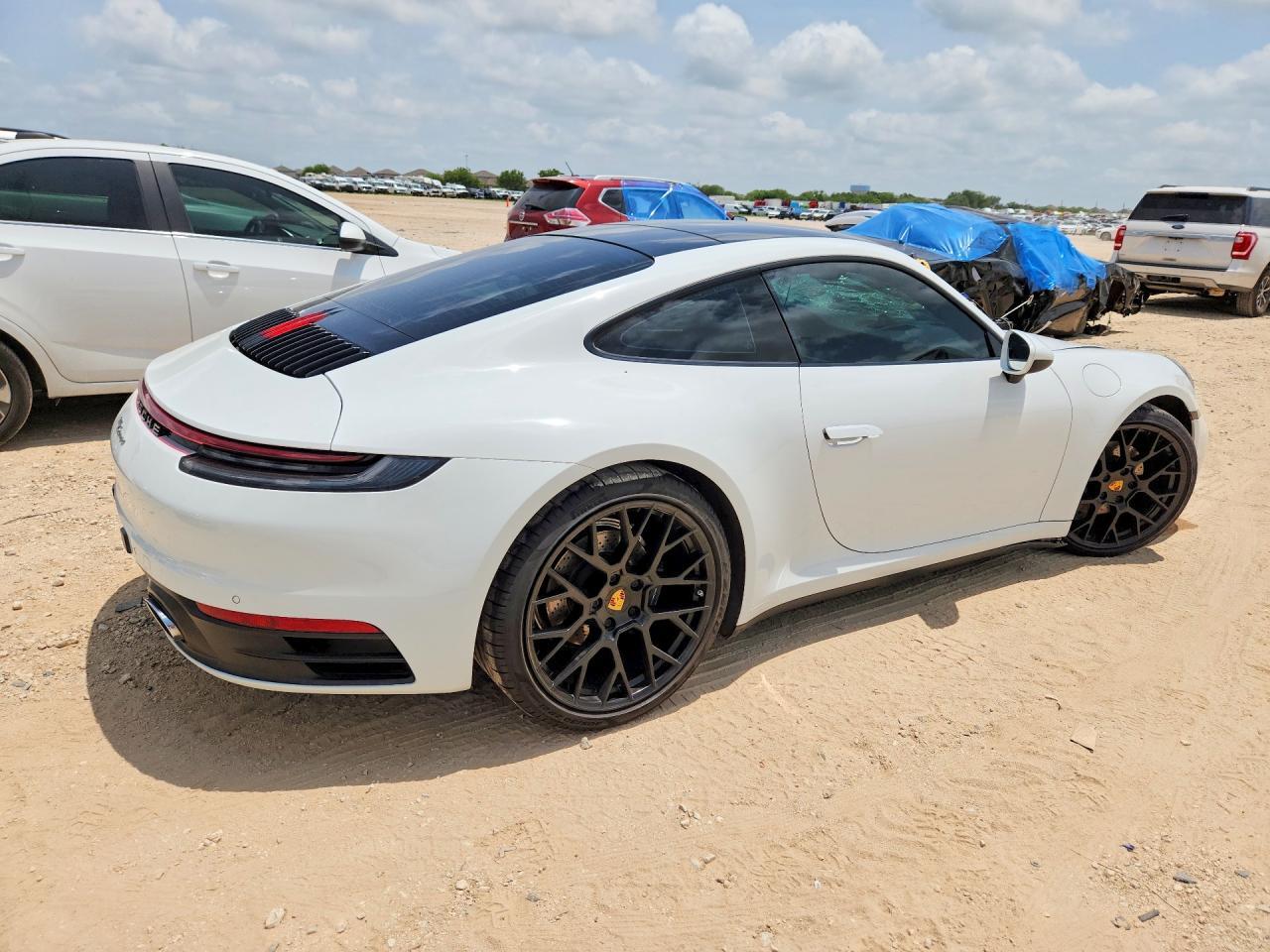2020 Porsche 911 Carrera - Image 3