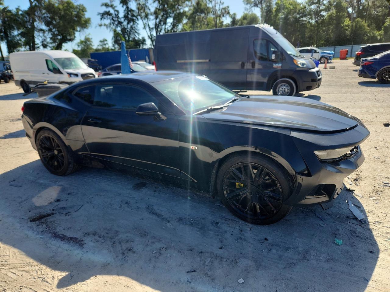 2019 Chevrolet Camaro Ls - Фото 4