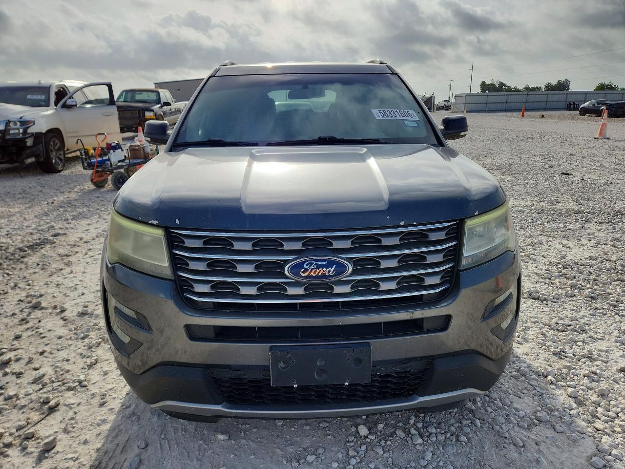 2017 Ford Explorer Xlt - Image 5