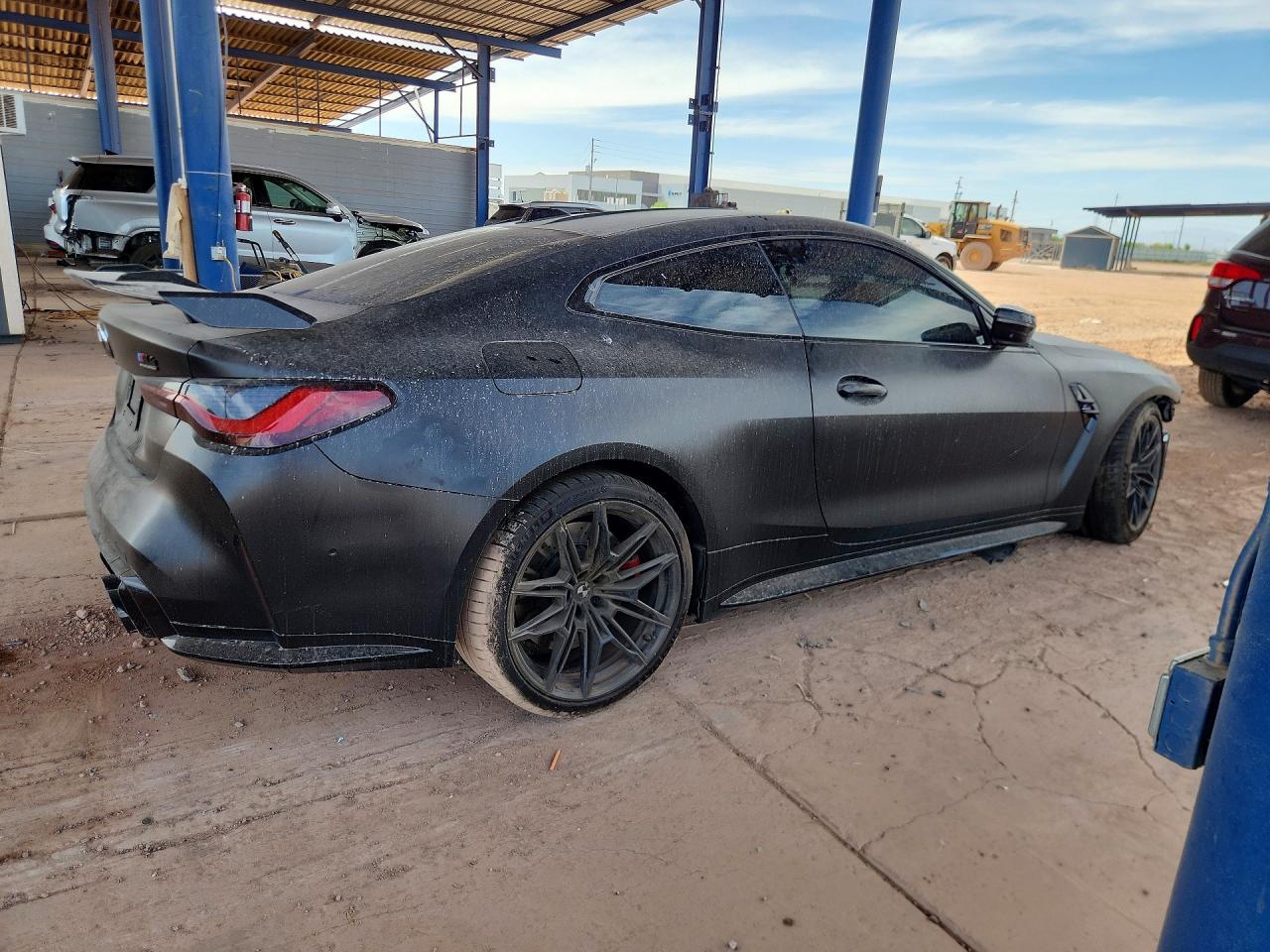 2024 BMW M4 Competition - Фото 3