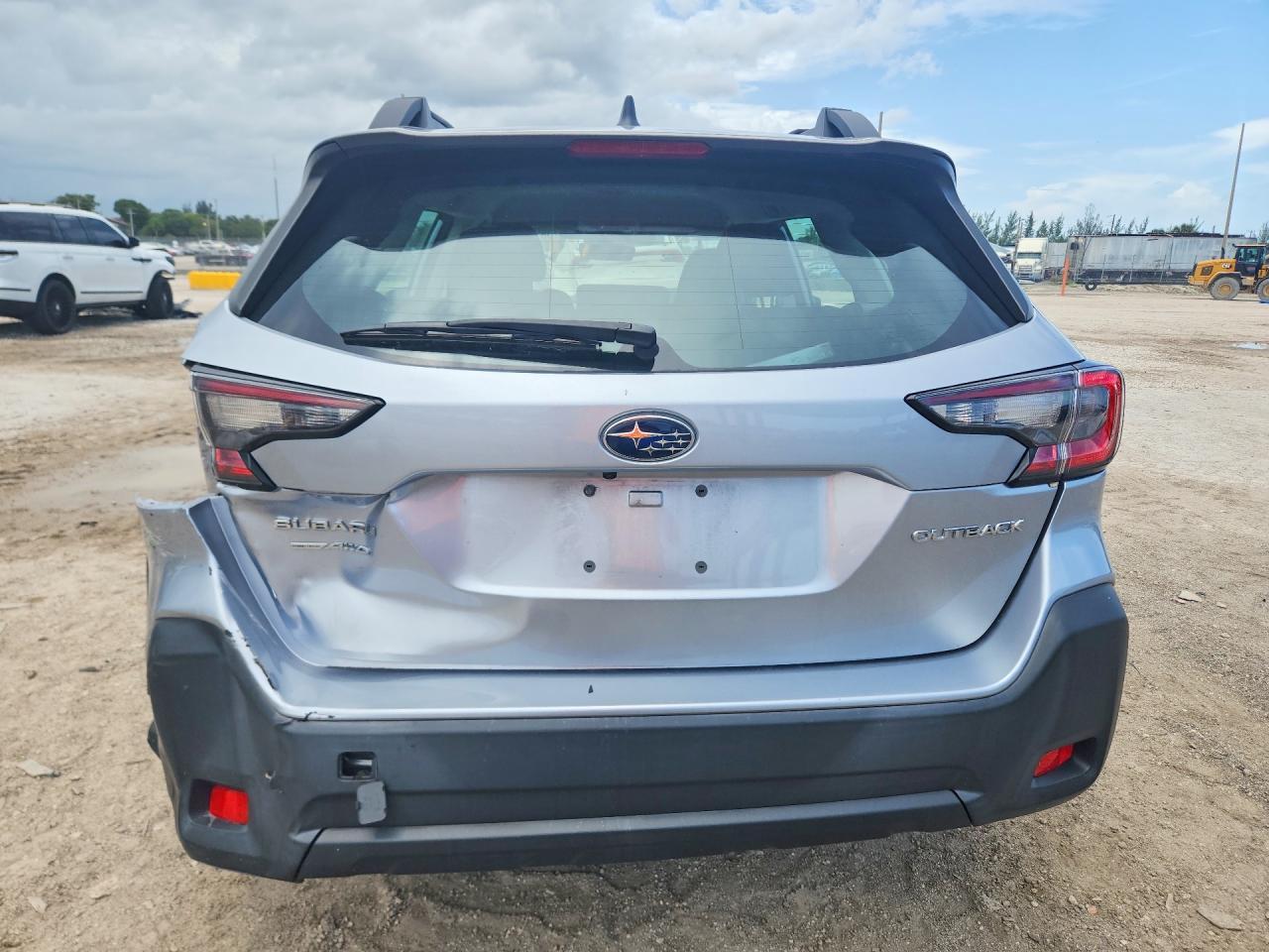 2024 Subaru Outback - Image 6