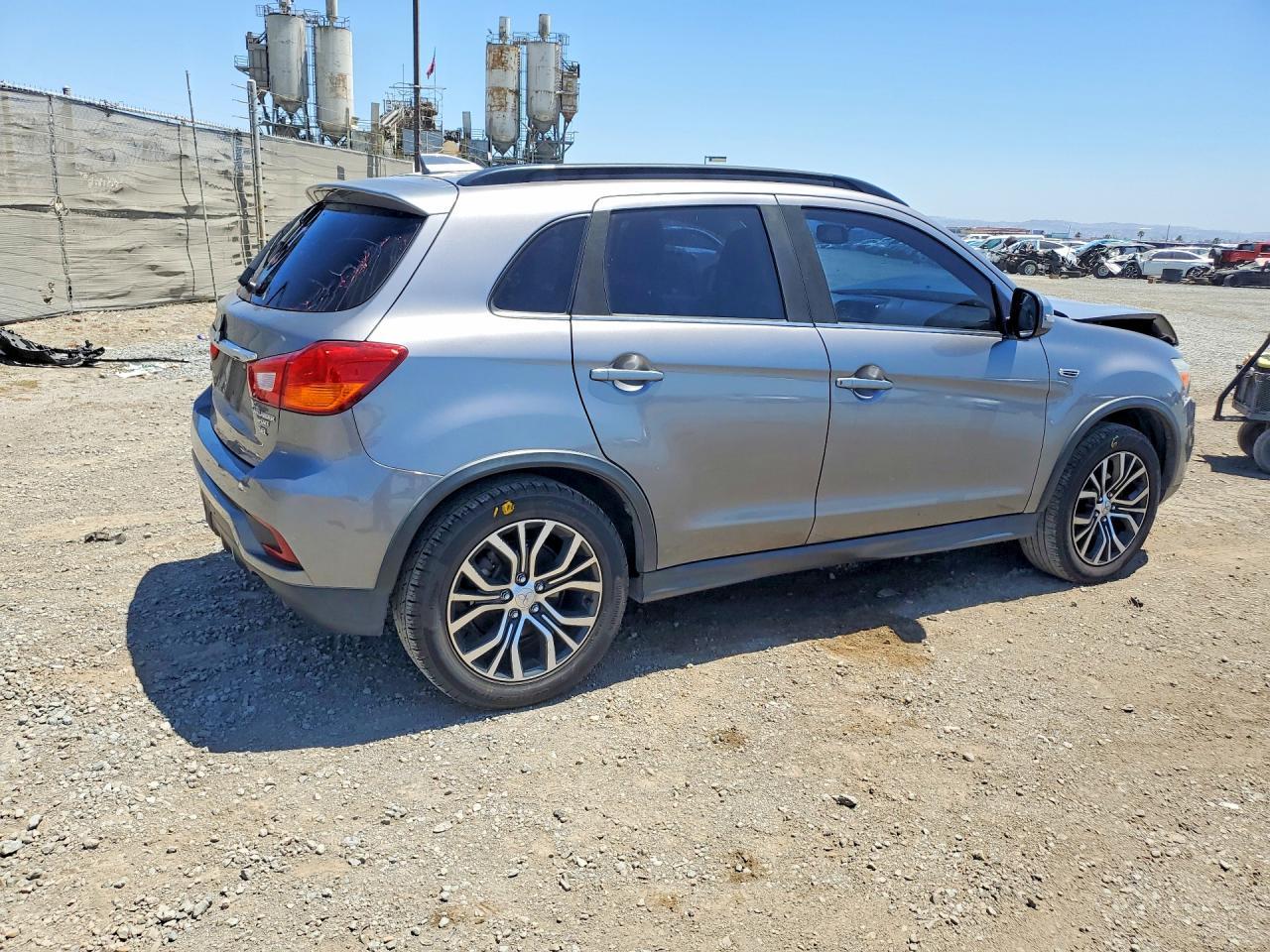 2018 Mitsubishi Outlander Sport Sel - Фото 3