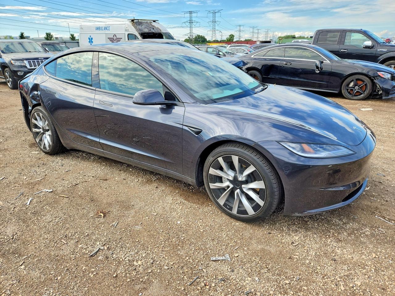 2024 Tesla Model 3 - Фото 4