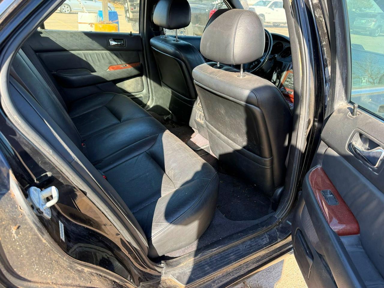 2003 Acura 3.5Rl - Image 6
