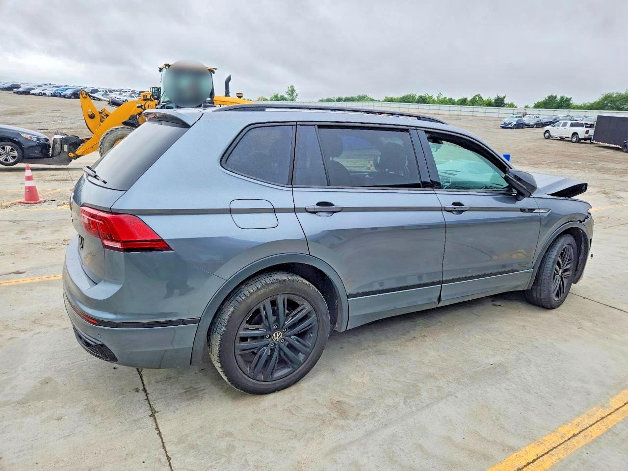 2022 Volkswagen Tiguan Se R-Line Black - Фото 3