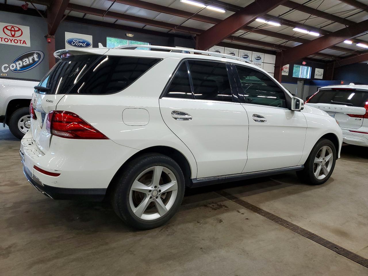 2016 Mercedes-Benz Gle 350 4Matic - Фото 3