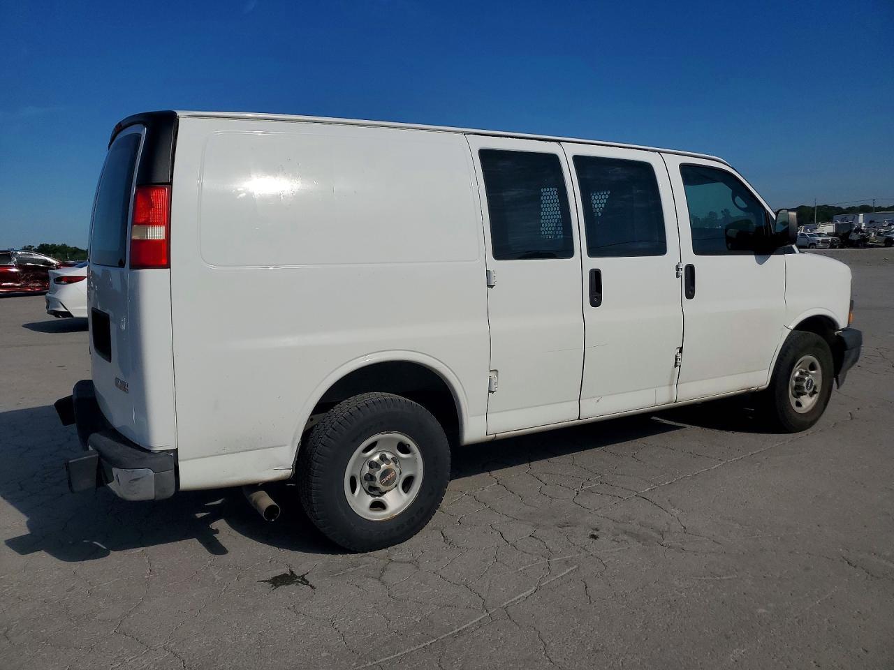 2014 GMC Savana G2500 - Фото 3