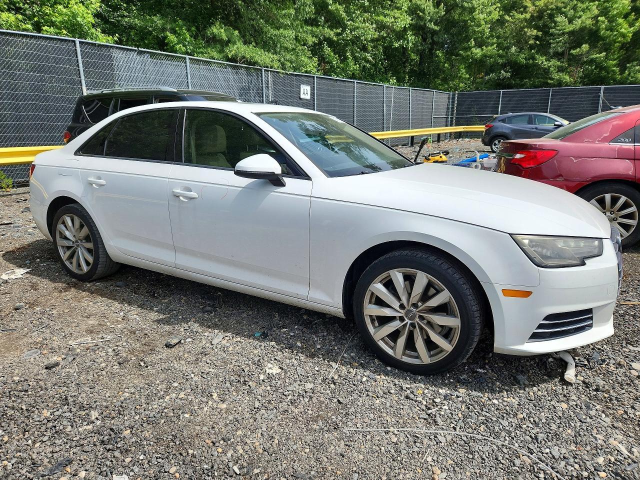 2017 Audi A4 Ultra Premium - Image 4