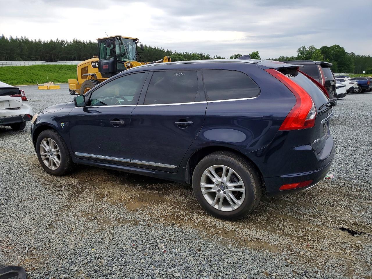2016 Volvo Xc60 T5 Premier - Фото 2