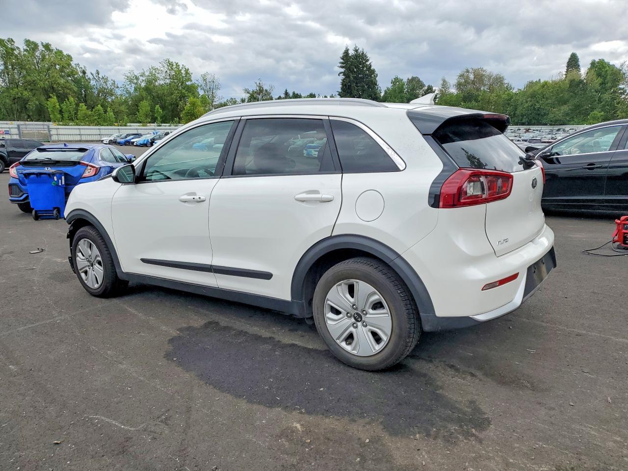 2019 Kia Niro Lx - Фото 2