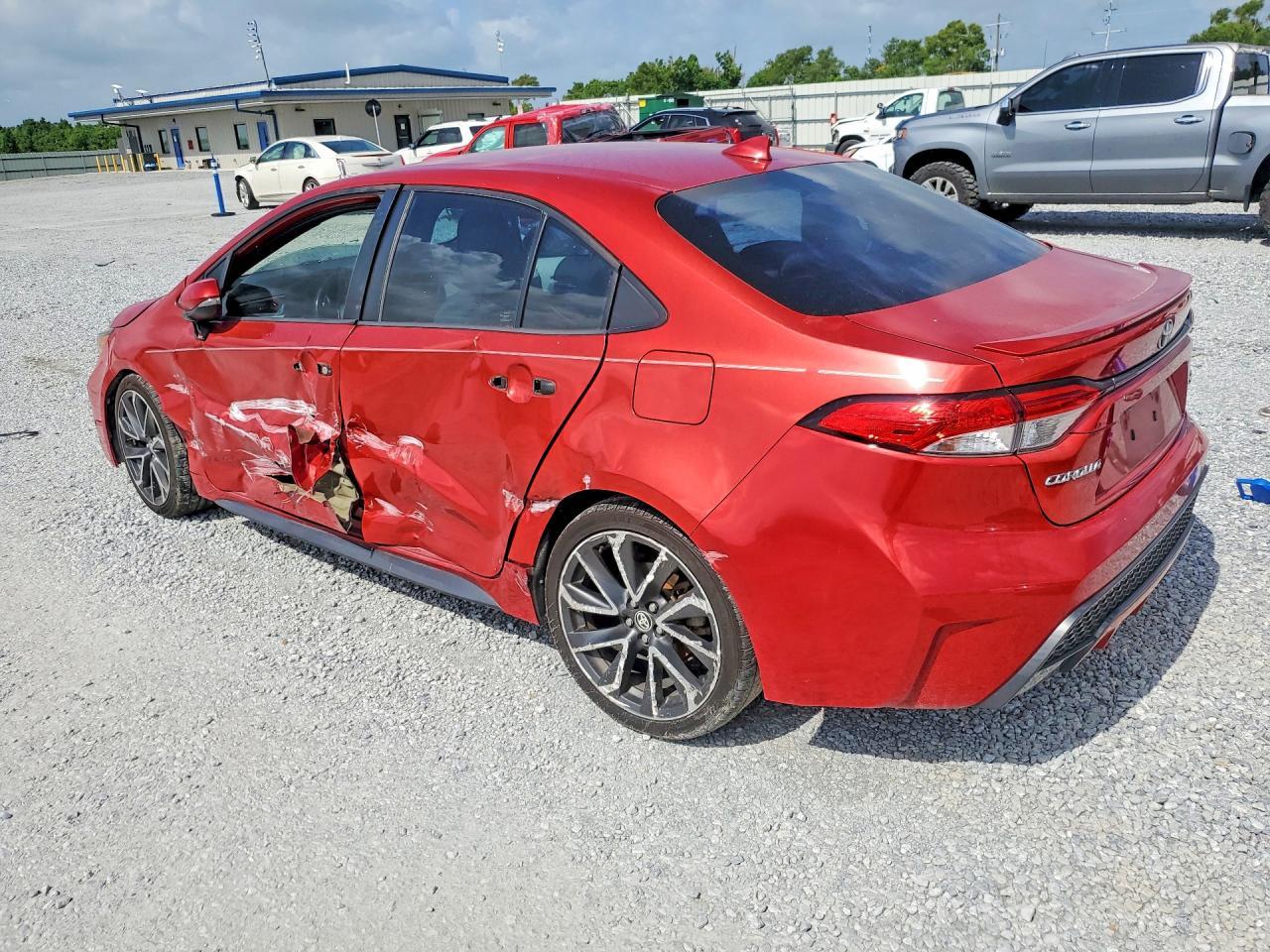 2020 Toyota Corolla Se - Фото 2