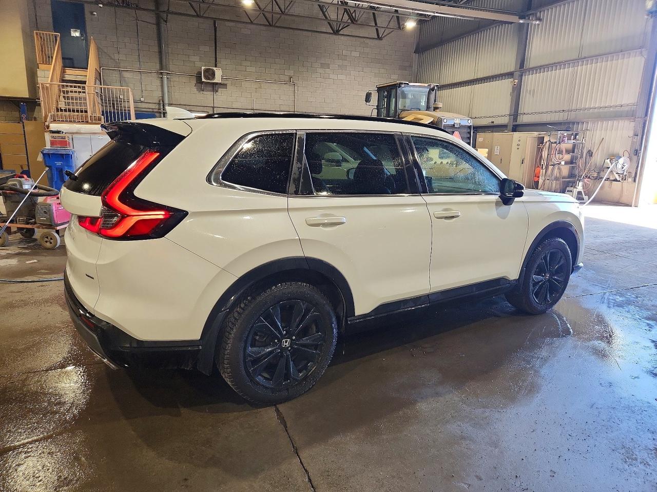 2023 Honda Cr-V Sport Touring - Фото 3