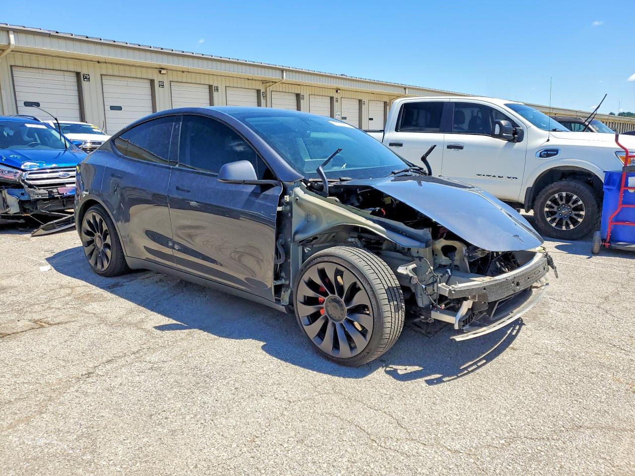 2022 Tesla Model Y - Image 4