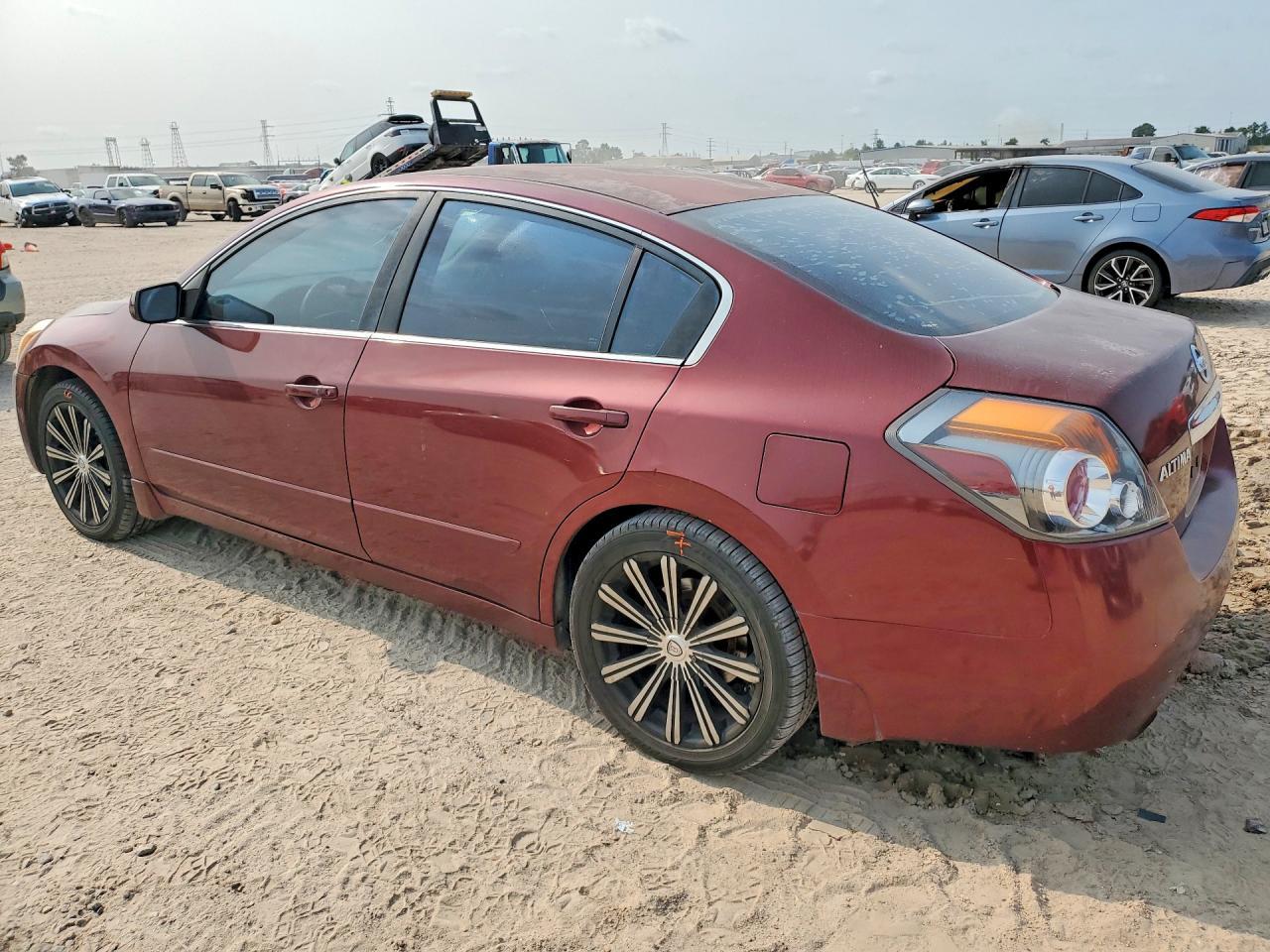 2012 Nissan Altima W/Continuousl - Фото 2