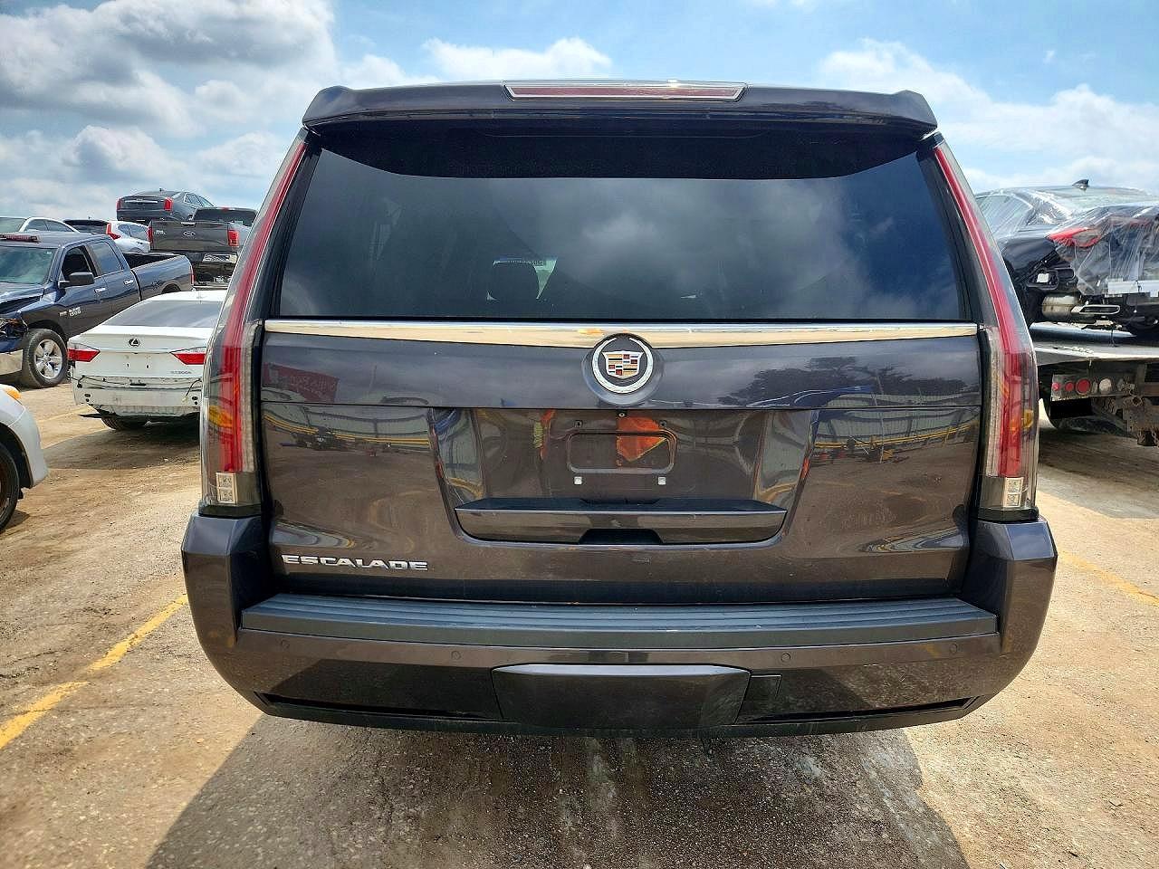 2015 Cadillac Escalade Esv Premium - Image 6