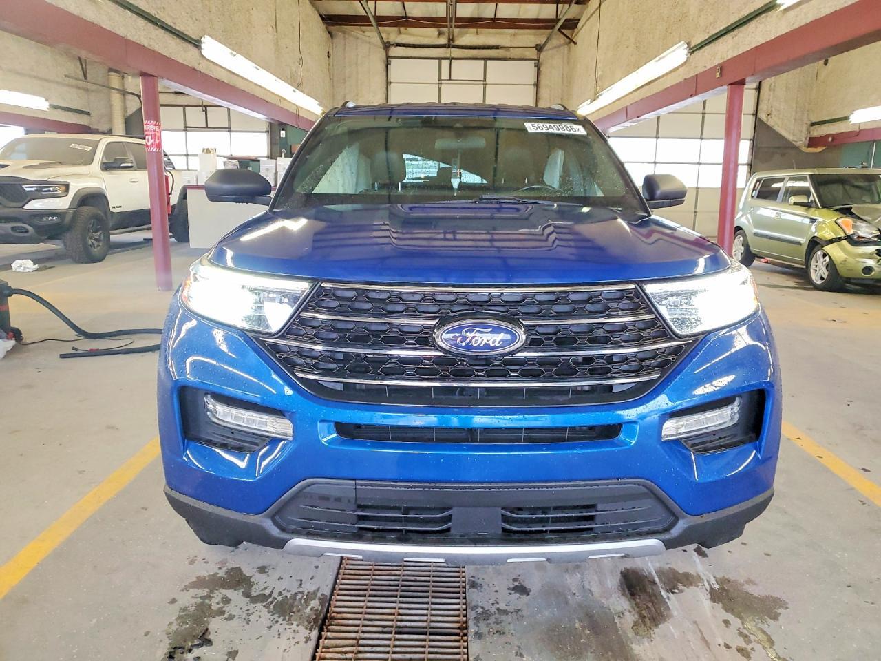 2020 Ford Explorer Xlt - Фото 5