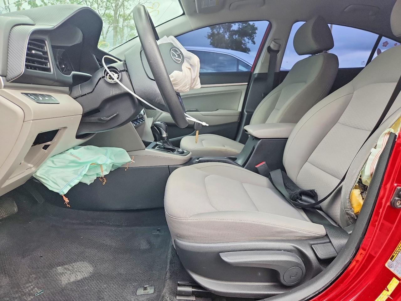 2020 Hyundai Elantra Sel - Фото 7